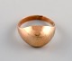 Scandinavian 
jeweler. 
Modernist 
vintage ring in 
14 carat gold. 
Mid-20th 
century.
Diameter: 14 
...