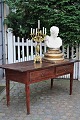 Swedish 1900 
century console 
table with 2 
drawers 
in original 
paint and with 
a really nice 
...