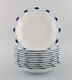 Tapio Wirkkala for Rosenthal. 11 dybe Corinth tallerkener i blåmalet porcelæn. 
Modernistisk finsk design. Dateret 1979-80.
