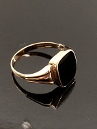 8 carat gold ring