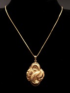 14 ct. gold necklace and pendant