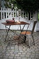 Old French café table in polished iron with a nice matte finish and a super nice 
patina. 
H:70cm. 
L&B: 88x48cm.