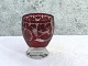 Böhmisches Glas
Rotes Glas mit Schliff
Tasse
* 275 DKK