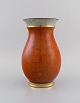 Royal Copenhagen. Vase in crackle porcelain with gold and orange decoration. Mid 
20th century.
