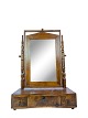 Dressing mirror of polished elm from around the 1860s. The mirror is in great antique condition. ...