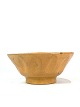Ceramic pudding 
shaper with 
yellow glaze 
from around the 
1930s. The bowl 
is in great 
vintage ...
