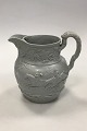 Krug aus Paris, 
Jacob Petit 
Pitcher for 
Water with 
hunting scene 
No 130. 
Measures 19 cm 
/ 7 ...