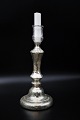 1800 century 
candlestick in 
Mercury silver 
glass with fine 
patina. 
Height:29cm.