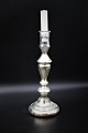 1800 century 
candlestick in 
Mercury silver 
glass with fine 
patina. 
Height:28cm.