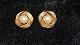 Earrings with clips and 14 carat gold and pearlStamped 585Width 15.75 mmNice and well ...