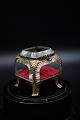 Old French jewelry box in bronze and faceted glass, silk pillow and a nice old patina. H:6,5cm. ...