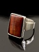 Sterling silver 
ring size 59 
with tiger eye 
item no. 476321