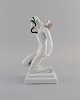 Art deco Herend 
porcelain 
figurine. 
Cleopatra with 
snake. Mid-20th 
century.
Measures: 25 x 
13 ...