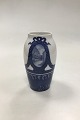 Royal 
Copenhagen Vase 
Rundskuedagen 
1912 No 137. 
Measures 13 cm 
(5 1/8 in).