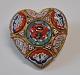 Micro mosaic brooch, 19th century Italy. Performed as a heart. Brass mounting. H .: 2.9 cm. W .: ...