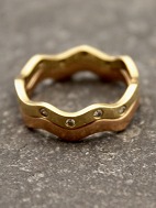 14 carat gold ring