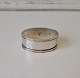 Napkin ring in silverStamped 830sMeasure 3.5 x 4.8 cm. Width 2 cm.
