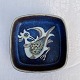 Royal 
Copenhagen, 
Baca, Small 
bowl with bird 
#708/2882, 11cm 
/ 11cm, 2.5cm 
high, 1st 
grade, ...