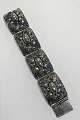 Wilens Silver 
Bracelet  
Measures 18 cm 
(7.08 inch) 
Width 3.5cm 
(1.37 inch) 
Weight 81.2gr/ 
2.88 oz