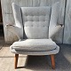 Teddy bear 
chair, Hans J. 
Wegner we buy !