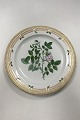 Royal Copenhagen Flora Danica Round Dish No 20/3524