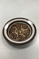 Kingo Ceramics 
Bowl with brown 
decoration. 
Measures 20.5 
cm / 8.07 in.