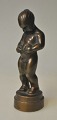 Lindhardt, 
Svend (1898 - 
1989) Denmark: 
A standing 
little girl. 
Bronze. 
Unsigned. H: 
11.5 cm.