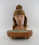 Lladro, Spain. Very large sculpture in glazed ceramics. Girl with bowl. 1970s / 
80s.
