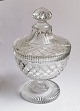 Bowl with lid in crystal Great Britain c. 1920