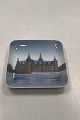 Bing and 
Grondahl Dish 
455 Series 
Frederiksborg 
Castle No. 537. 

Measures 12.5 
cm / 4 59/64 
in. ...