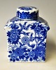 Japanese tea can in porcelain, 20th century. Blue decorated with birds and flowers in transfer ...