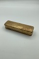 Oblong snuff box in brass. Made in Holland in the early 19th century. Decorated on the lid. In ...