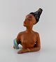 Goldscheider, Østrig. Art deco figur i håndmalet og glaseret keramik. Nøgen 
kvinde. 1940