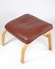 Stool, model MH 101 designed by Mogens Hansen from around the 1960s. The stool has an oak frame ...