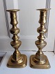 Pair of English brass candlesticks from c. 1880. In good condition. No damage or repairs. H. ...