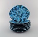 Fransk keramiker. Otte middagstallerkener i glaseret stentøj. Smuk glasur i 
azurblå nuancer. Unika keramik af høj kvalitet. Midt 1900-tallet. 
