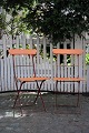 Old French garden chair in iron with wooden slats and old paint with patina (Orange) (2 pieces ...