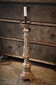 Antique 1800 
century French 
silver-plated 
altar 
candlestick in 
wood 
with a really 
nice patina. 
...