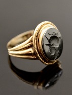 14 carat gold ring