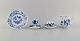 Meissen Blue 
Onion egoist 
coffee service 
in hand-painted 
porcelain. 
Approx. 1900.
Consisting of 
...