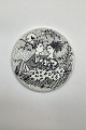 Monthly plate 
in faience for 
May -  HARMONI. 
Designed by 
Bjørn Wiinblad 
for Nymølle. In 
perfect ...