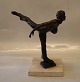 Ice Skater - ca 24 x 23 cm Bronze on marble stand Sterret Kelsey 1976Sterett-Gittings Kelsey ...