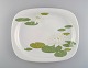 Timo Sarpaneva 
for Rosenthal. 
Rare Suomi 
porcelain 
serving dish 
decorated with 
water lilies. 
...