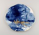 Rare Meissen porcelain dish with hand-painted park landscape and peacocks in 
gold. Japanism. Dated 1994.
