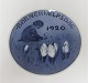 Royal 
Copenhagen. 
Child Welfare 
Day's plate 
1920. Diameter 
12.5 cm. (1 
quality)