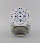 10 Royal Copenhagen Blue Fluted Plain cake plates in hand-painted porcelain. 
Model number 1/181. Mid-20th century.
