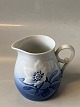 Cream jug from 
the Christmas 
Rose set
Decoration 
number 189
Produced by 
Bing & Grondahl
Jug ...