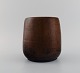 Axel Brüel (1900-1977), Danish ceramicist. Unique vase in glazed stoneware. 
Beautiful glaze in brown shades. Mid-20th century.
