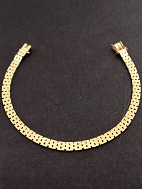 8 ct. gold  bracelet