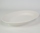 White fluted oval dish from Bing & Grøndahl from around the 1950s.H:4 W:25 D:18
